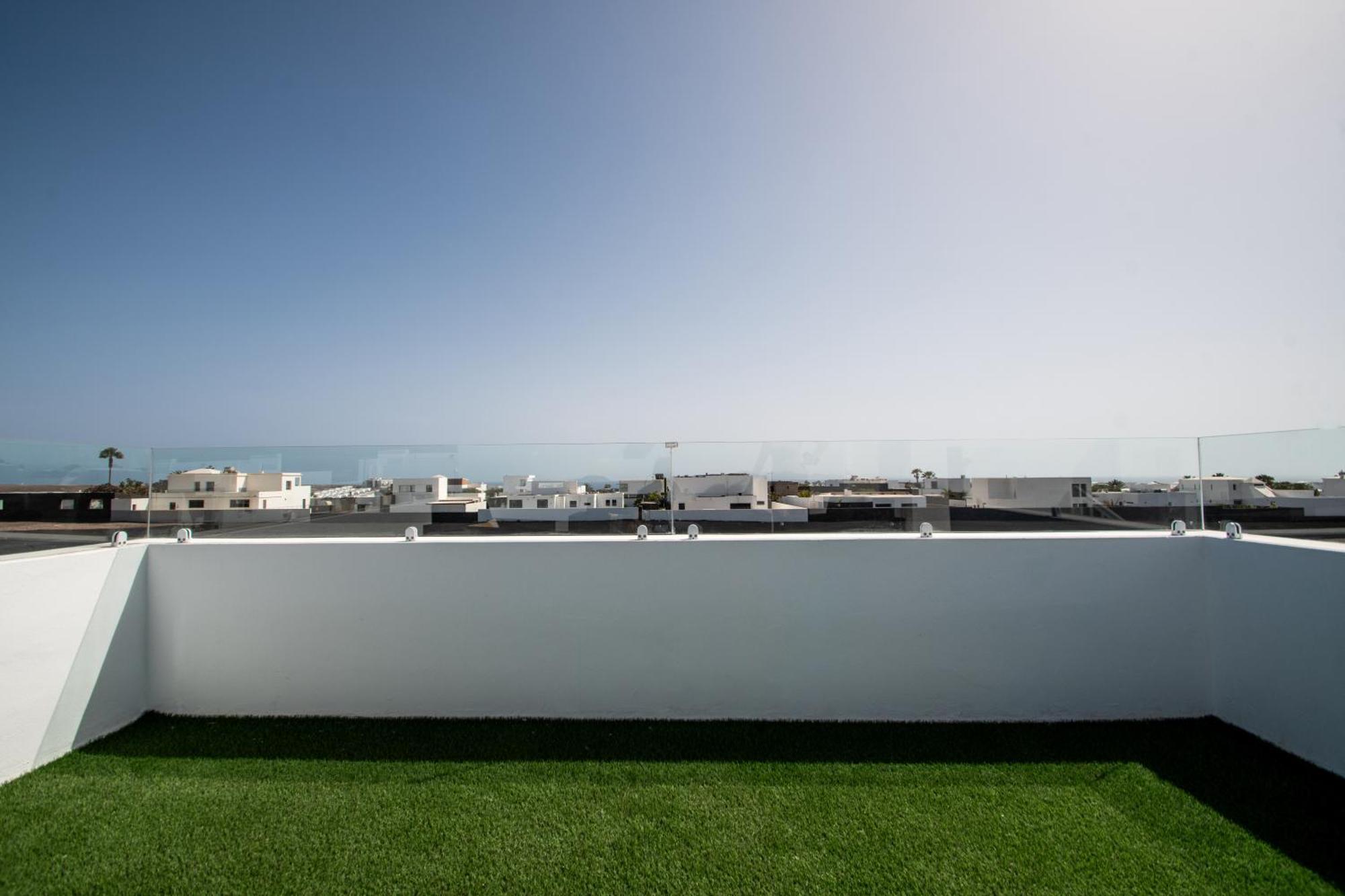 Serena Villa 38 - Heated Pool, Sea Views, Ac, High Speed Internet Playa Blanca  Extérieur photo